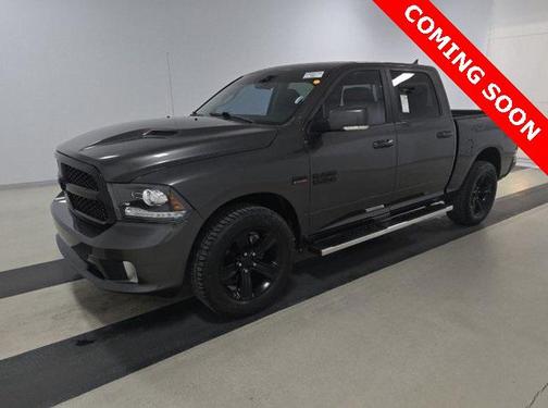 2017 RAM 1500 Night Crew Cab 4x4 5'7' Box