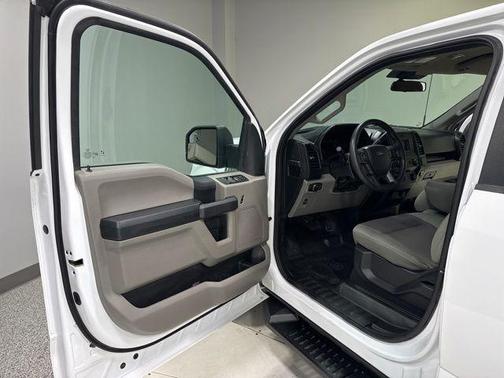 Oxford White 2020 Ford F-150 XL