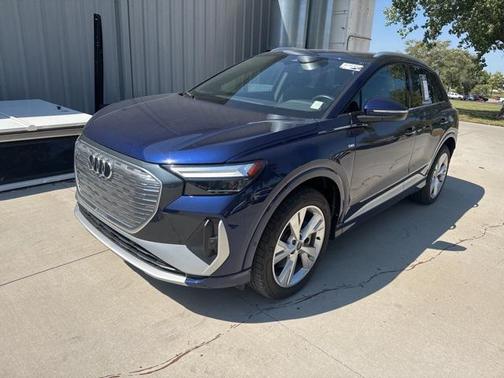 2023 Audi Q4 e-tron Premium Plus 50 quattro