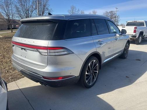 2022 Lincoln Aviator Reserve AWD
