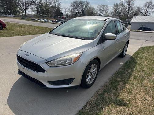 Ingot Silver 2018 Ford Focus SE