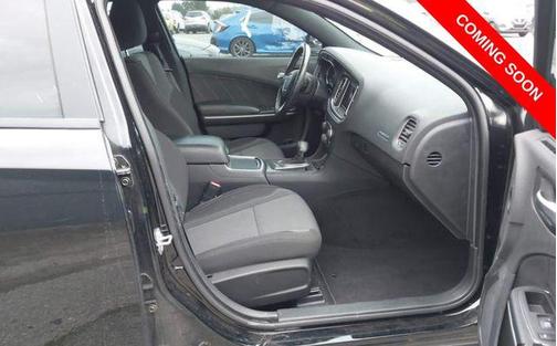 Pitch Black Clearcoat 2019 Dodge Charger SXT