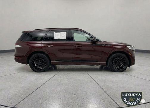 Burgundy Velvet Metallic Tinted Clearcoat 2022 Lincoln Aviator Reserve AWD
