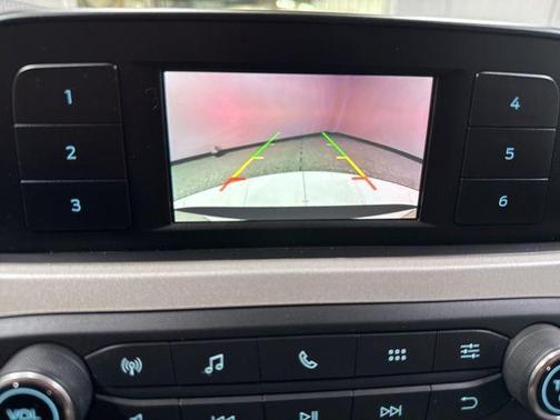 Oxford White 2021 Ford Escape S