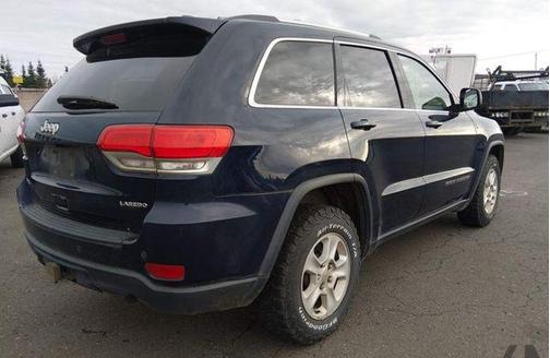 True Blue Pearlcoat 2017 Jeep Grand Cherokee Laredo