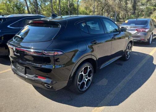 2024 Alfa Romeo Tonale Veloce EAWD