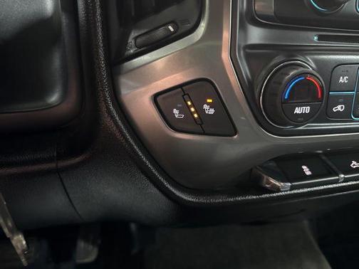 Black 2018 Chevrolet Silverado 1500 2LT