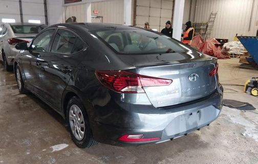 2020 Hyundai ELANTRA SE