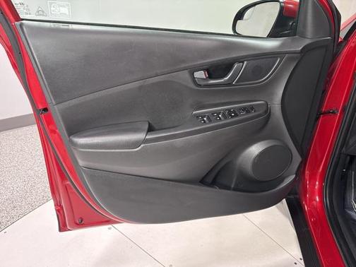 2021 Hyundai KONA SE