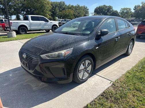 2018 Hyundai IONIQ Hybrid Blue
