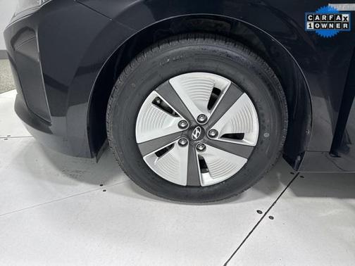 2018 Hyundai IONIQ Hybrid Blue