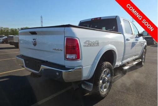 Bright White Clearcoat 2018 RAM 2500 Laramie Crew Cab 4x4 6'4' Box