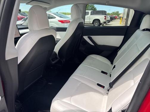 2022 Tesla Model Y Performance Dual Motor All-Wheel Drive