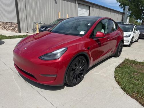 2022 Tesla Model Y Performance Dual Motor All-Wheel Drive