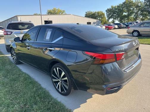 2021 Nissan Altima Platinum Intelligent AWD