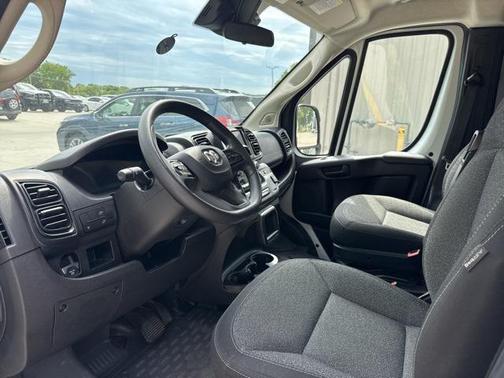 2023 RAM ProMaster 2500 Base