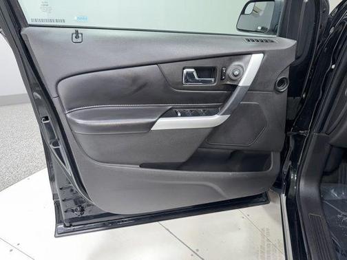 2013 Ford Edge SE
