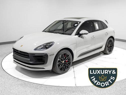 Chalk 2022 Porsche Macan Macan GTS