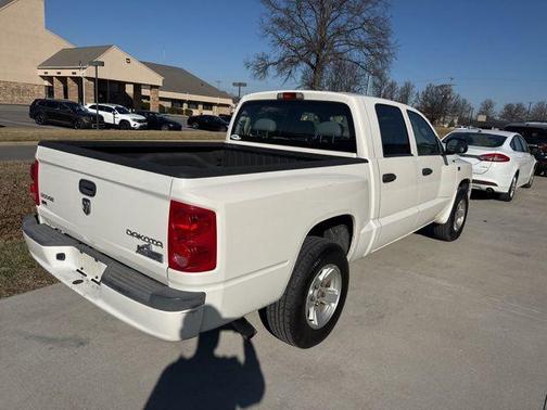2009 Dodge Dakota ST Crew Cab