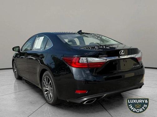 2017 Lexus ES 350 Base