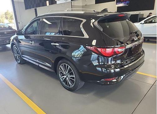 2016 INFINITI QX60 Base