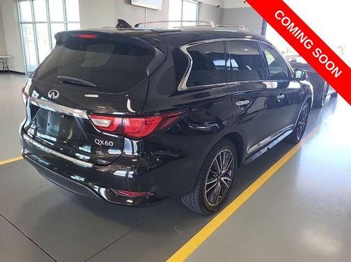 2016 INFINITI QX60 Base