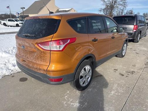 2016 Ford Escape S