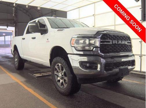 Bright White Clearcoat 2023 RAM 2500 Tradesman Crew Cab 4x4 6'4' Box
