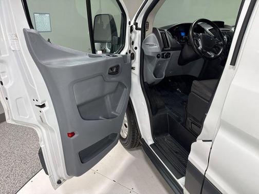2016 Ford Transit-350 XLT