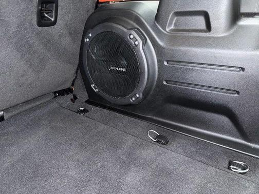 Punkn Metallic Clearcoat 2023 Jeep Wrangler 4-Door Sahara 4x4