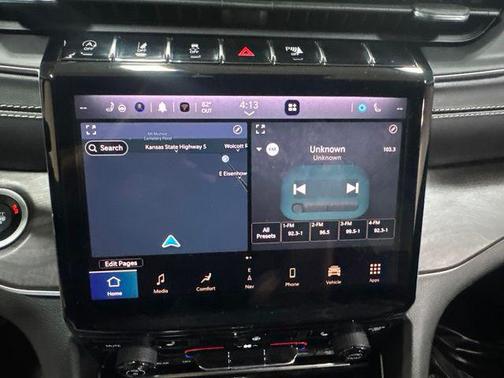 Diamond Black Crystal Pearlcoat 2023 Jeep Grand Cherokee Limited