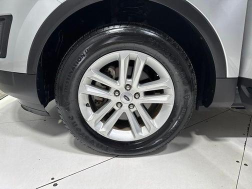 Ingot Silver Metallic 2017 Ford Explorer Base