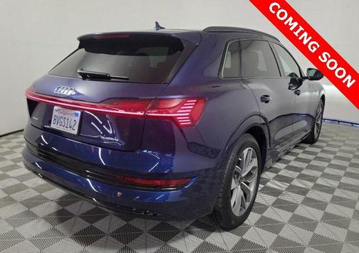 2021 Audi e-tron Premium Plus