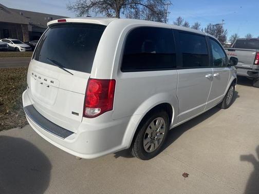 2018 Dodge Grand Caravan SE