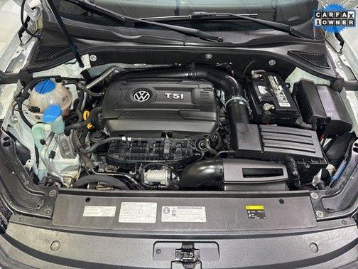 2017 Volkswagen Passat 1.8T SE