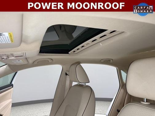 2017 Volkswagen Passat 1.8T SE