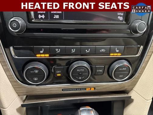 2017 Volkswagen Passat 1.8T SE