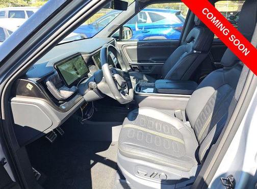 LA Silver 2022 Rivian R1T Launch Edition