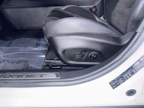 Q Ball 2024 Dodge Hornet R/T Plus EAWD