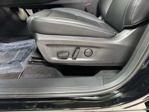 Super Black 2025 Nissan Murano SL