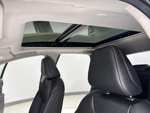 Super Black 2025 Nissan Murano SL