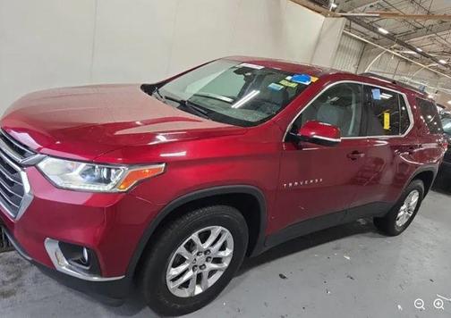 Cajun Red Tintcoat 2019 Chevrolet Traverse LT Cloth