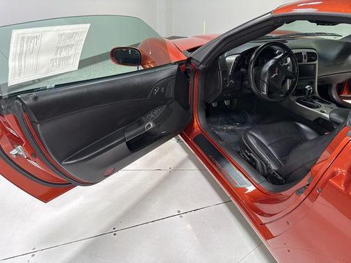 2005 Chevrolet Corvette Base