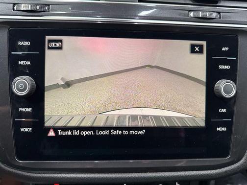 Platinum Gray Metallic 2023 Volkswagen Tiguan 2.0T SE 4MOTION