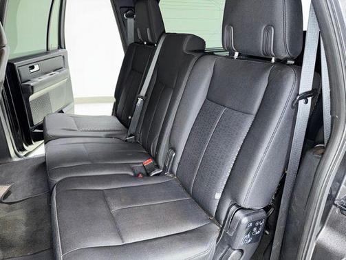 Magnetic 2017 Ford Expedition EL XL