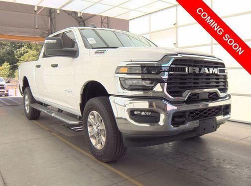 Bright White Clearcoat 2026 RAM 2500 Big Horn Crew Cab 4x4 6'4' Box