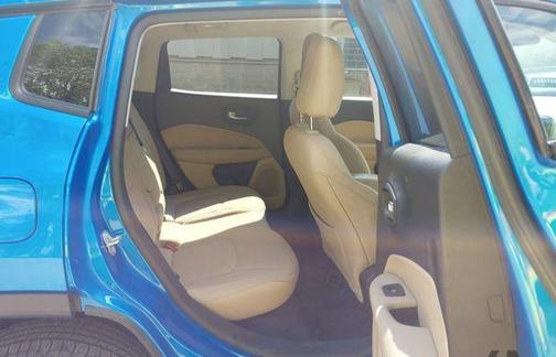 Laser Blue Pearlcoat 2018 Jeep Compass Sport