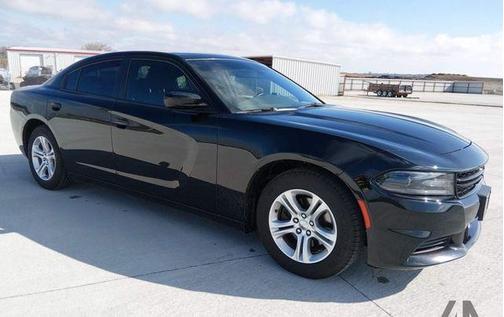 Pitch Black Clearcoat 2020 Dodge Charger SXT