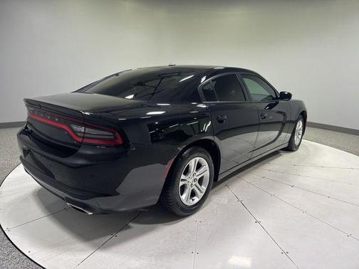 Pitch Black Clearcoat 2020 Dodge Charger SXT