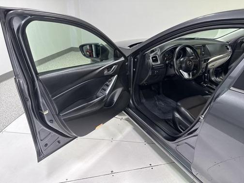 2015 Mazda Mazda6 i Touring